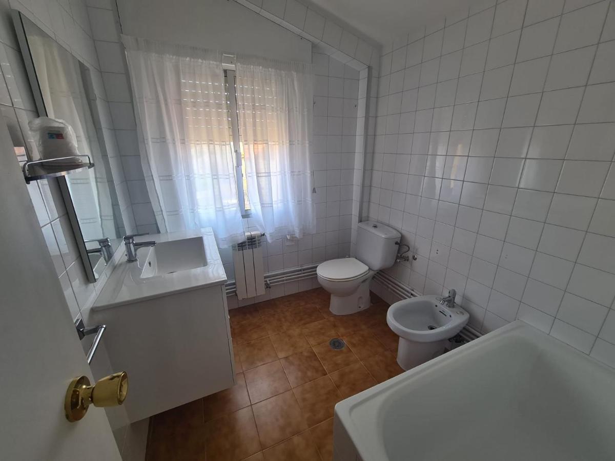 מלון Louro Hostal Playa Atlantica מראה חיצוני תמונה